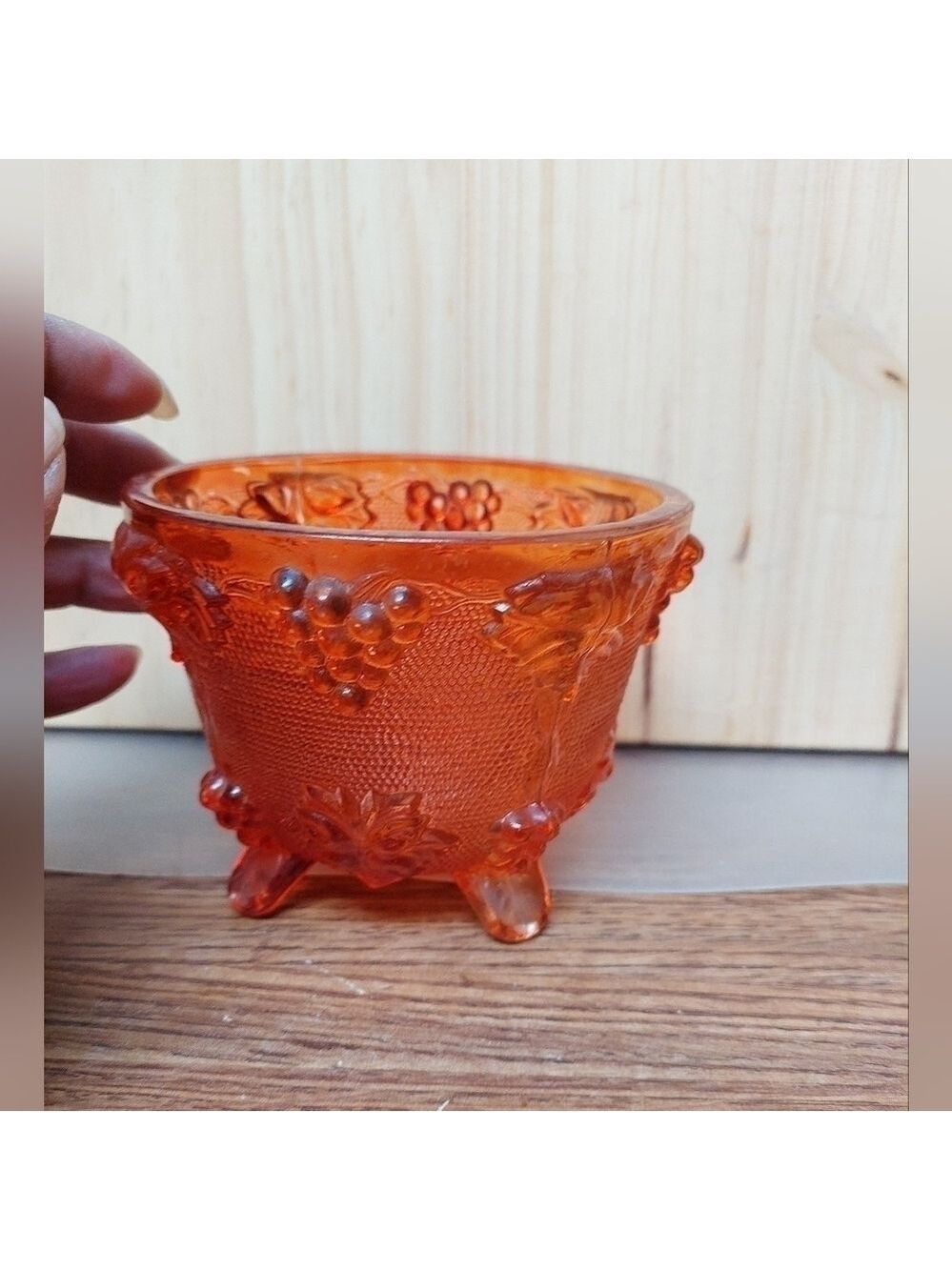 Vintage 70s Blood Orange Jeanette Pressed Glass Harvest Grapes Candy Dish